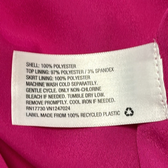 CUSHNIE X Target satin dress sleeveless lined pleated skirt pink red size 12 NEW - Picture 10 of 12